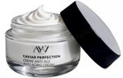Caviar Crème Jeunesse Lisse Hydrate et Protège 50 ml - Pot