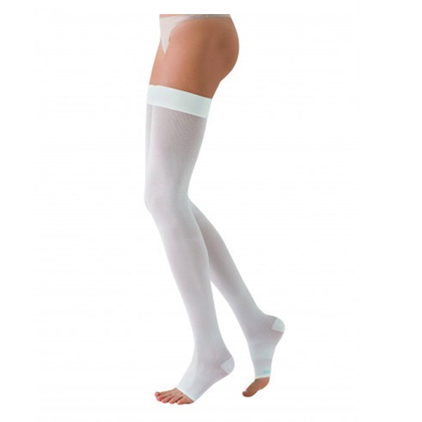 AT2 Bas Auto-Fixants Pieds Ouverts Classe 2 Court Taille 2 Blanc
