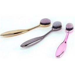 Pinceau de maquillage ovale Collection Fluid Glowy